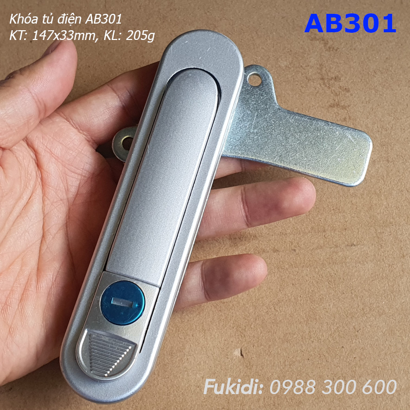 Khóa tủ điện thép màu trắng, có khóa KT 147x33mm - AB301