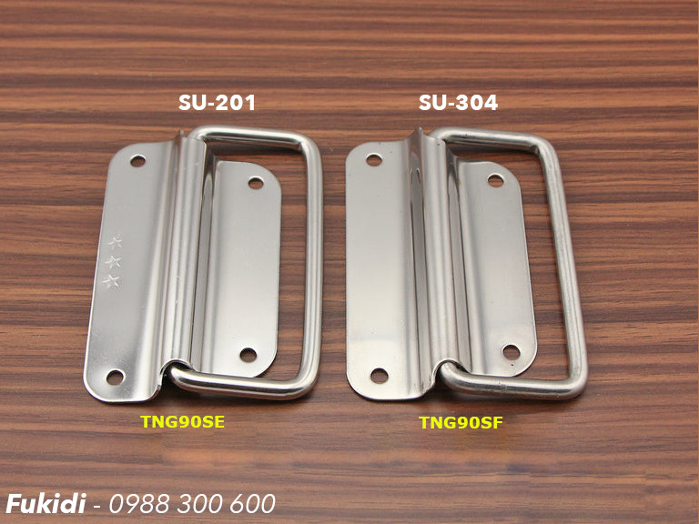 Tay nắm gập TNG90SF có 2 chất liệu là inox 201 và inox 304