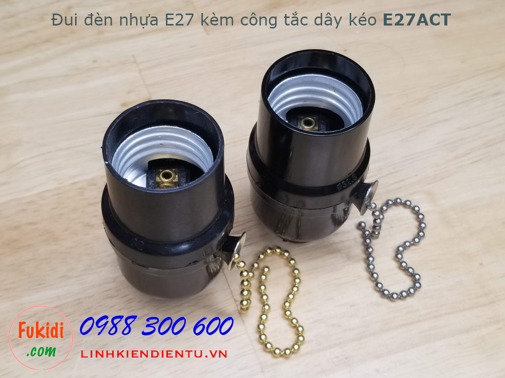 Đui đèn nhựa E26 E27 công suất 250W kèm theo công tắc dây kéo - E27ACT